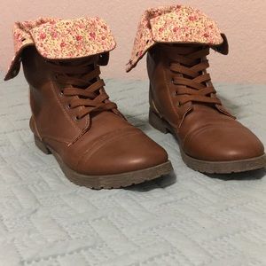 Brown combat boots